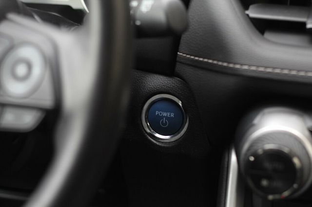 2021 Toyota RAV4 ONE OWNER AWD XLE HYBRID W/ HEATED LEATHER SEATS - 22978870 - 27