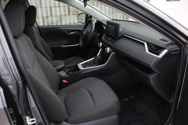 2021 Toyota RAV4 ONE OWNER AWD XLE HYBRID W/ HEATED LEATHER SEATS - 22978870 - 7