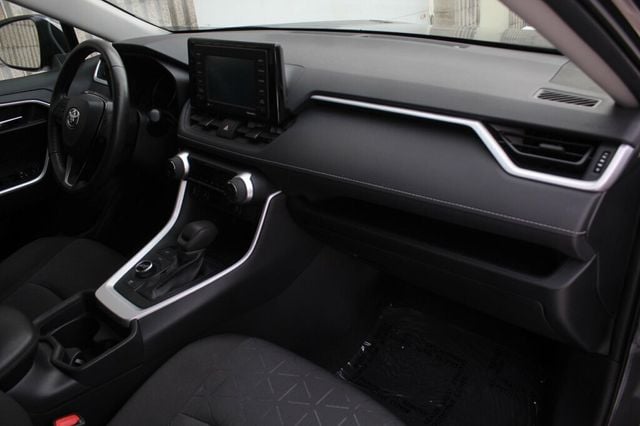 2021 Toyota RAV4 ONE OWNER AWD XLE HYBRID W/ HEATED LEATHER SEATS - 22978870 - 8