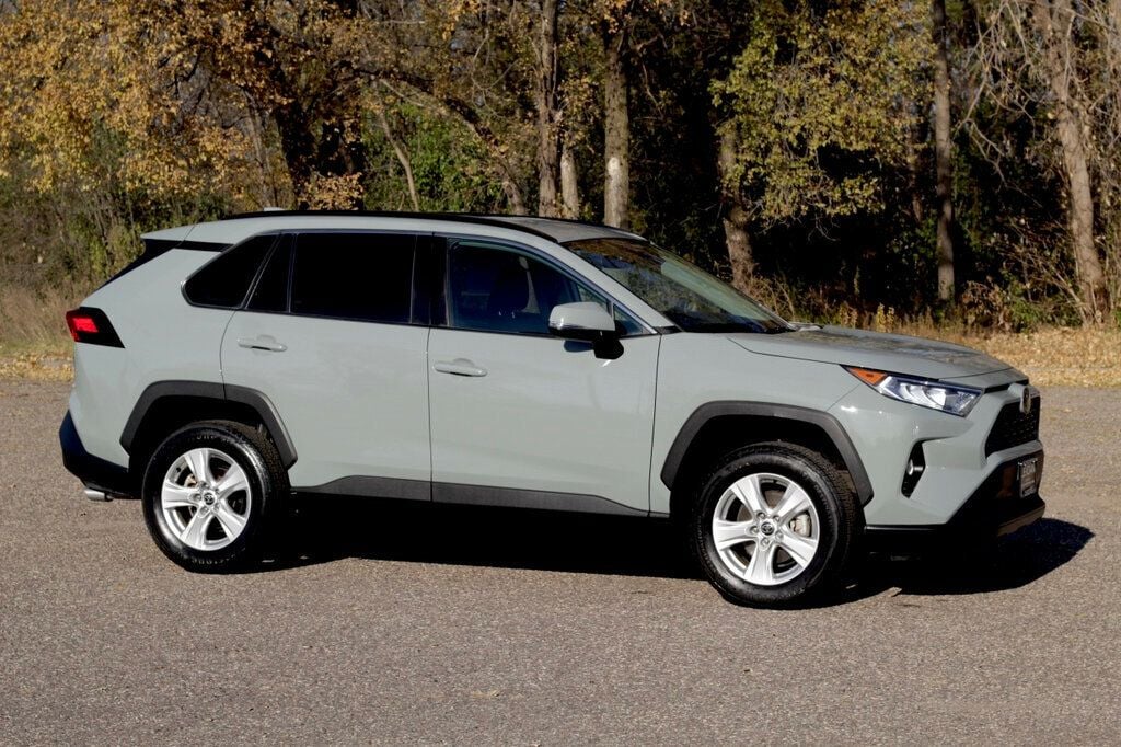 2021 Toyota RAV4 ONE OWNER AWD XLE W/ BRAND NEW TIRES - 22939923 | Video 1