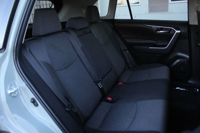 2021 Toyota RAV4 ONE OWNER AWD XLE W/ BRAND NEW TIRES - 22939923 - 10