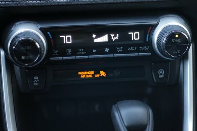 2021 Toyota RAV4 ONE OWNER AWD XLE W/ BRAND NEW TIRES - 22939923 - 14