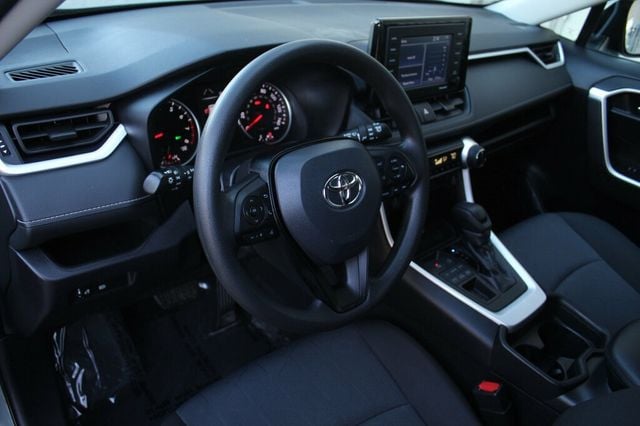 2021 Toyota RAV4 ONE OWNER AWD XLE W/ BRAND NEW TIRES - 22939923 - 23