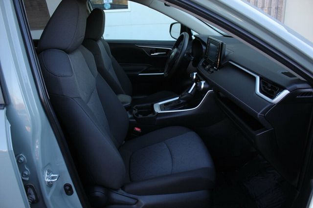 2021 Toyota RAV4 ONE OWNER AWD XLE W/ BRAND NEW TIRES - 22939923 - 6