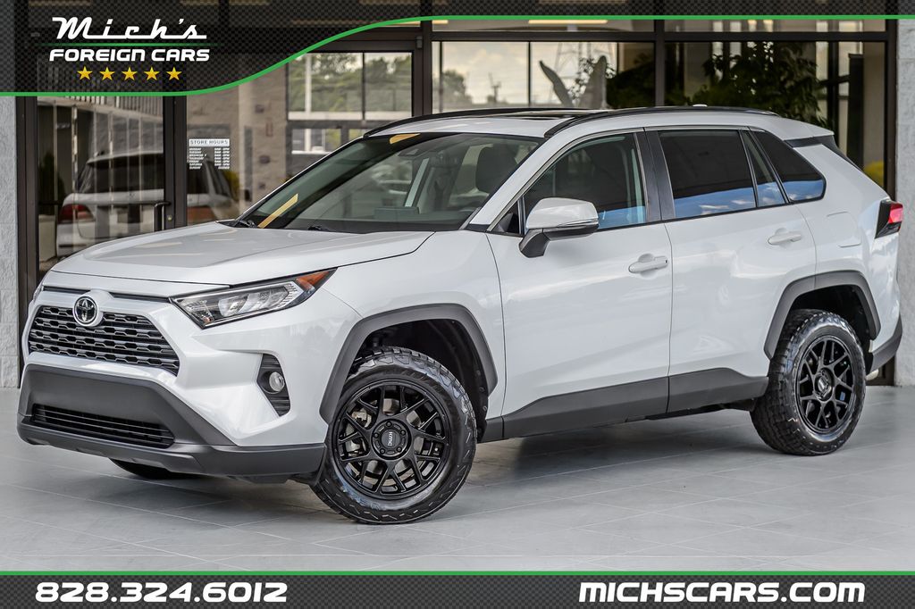 2021 Toyota RAV4 RAV4 XLE -FWD - BACKUP CAM - BLUETOOTH - SUPER CLEAN - 23036511 | Video 1