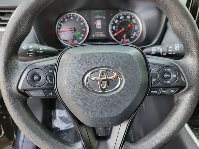 2021 Toyota RAV4 XLE AWD - 22653611 - 13