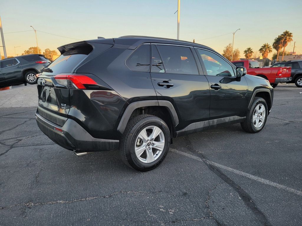 2021 Toyota RAV4 XLE AWD - 22254506 - 2