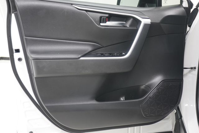 2021 Toyota RAV4 XLE AWD - 23026659 - 11