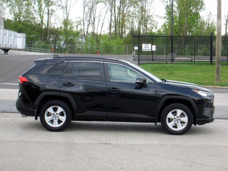 2021 Toyota RAV4 XLE AWD - 22418673 - 9