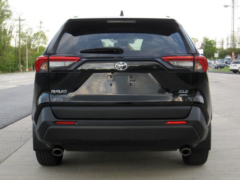 2021 Toyota RAV4 XLE AWD - 22418673 - 14