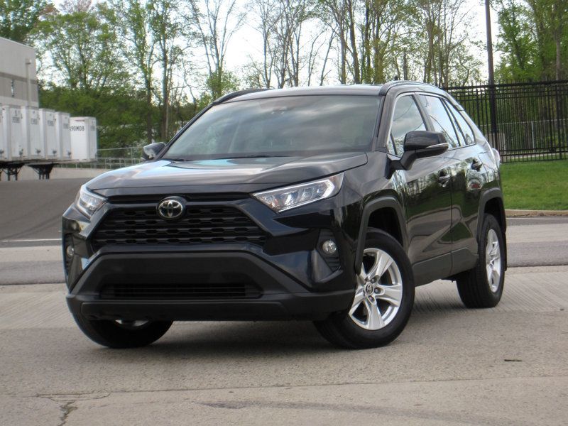 2021 Toyota RAV4 XLE AWD - 22418673 - 2