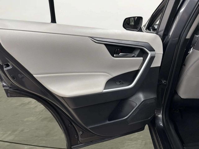 2021 Toyota RAV4 XLE AWD - 22967029 - 12