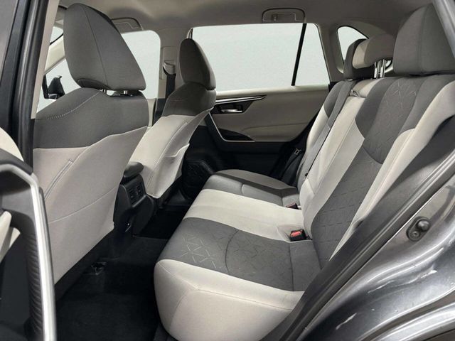2021 Toyota RAV4 XLE AWD - 22967029 - 13