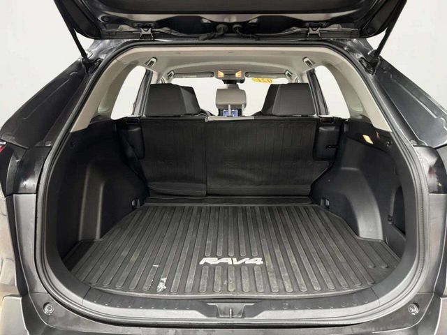 2021 Toyota RAV4 XLE AWD - 22967029 - 14