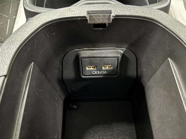 2021 Toyota RAV4 XLE AWD - 22967029 - 29