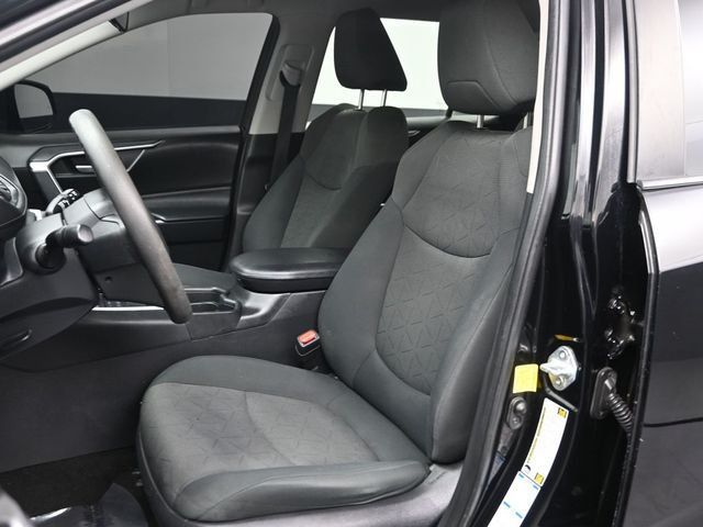 2021 Toyota RAV4 XLE AWD - 22974234 - 10