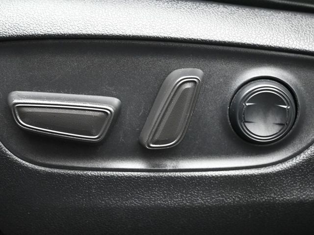 2021 Toyota RAV4 XLE AWD - 22974234 - 13