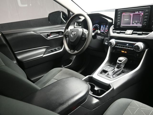 2021 Toyota RAV4 XLE AWD - 22974234 - 20