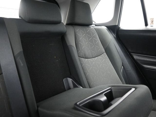 2021 Toyota RAV4 XLE AWD - 22974234 - 21