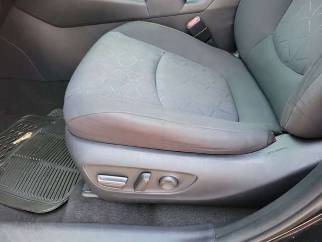 2021 Toyota RAV4 XLE AWD - 23053736 - 4