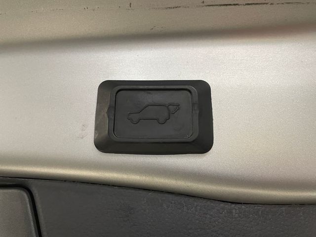 2021 Toyota RAV4 XLE AWD - 22995951 - 42