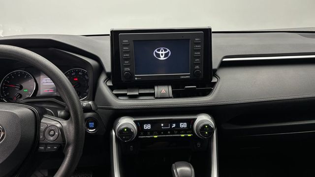 2021 Toyota RAV4 XLE AWD - 23031442 - 16