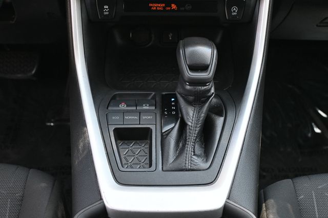 2021 Toyota RAV4 XLE FWD - 23019826 - 10