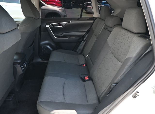 2021 Toyota RAV4 XLE FWD - 23019826 - 12