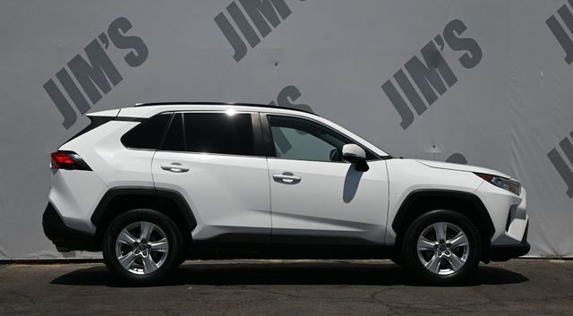 2021 Toyota RAV4 XLE FWD - 23019826 - 3