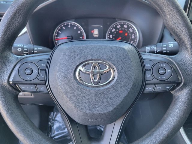 2021 Toyota RAV4 XLE FWD - 22321311 - 15