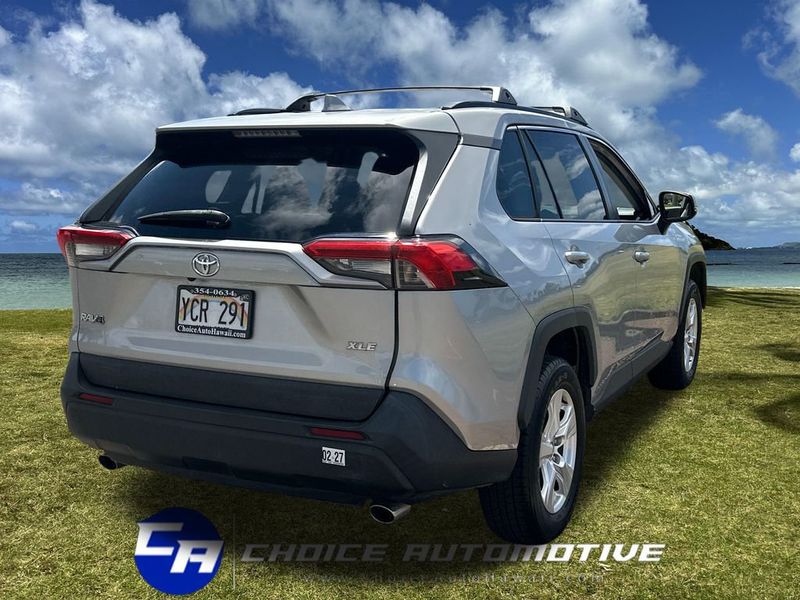 2021 Toyota RAV4 XLE FWD - 23029694 - 7