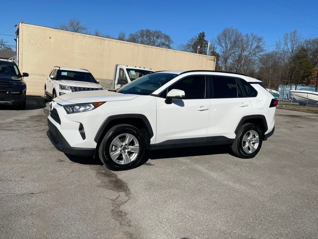 2021 Toyota RAV4 XLE FWD - 22744442 - 2