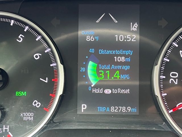 2021 Toyota RAV4 XLE FWD - 23057611 - 24