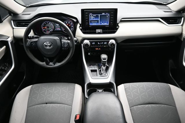 2021 Toyota RAV4 XLE FWD - 23020407 - 11