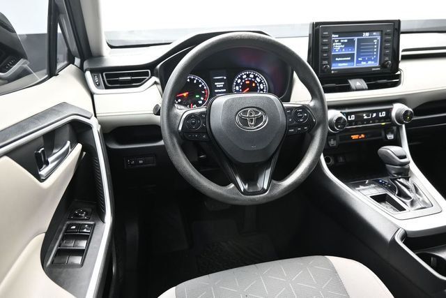 2021 Toyota RAV4 XLE FWD - 23020407 - 12