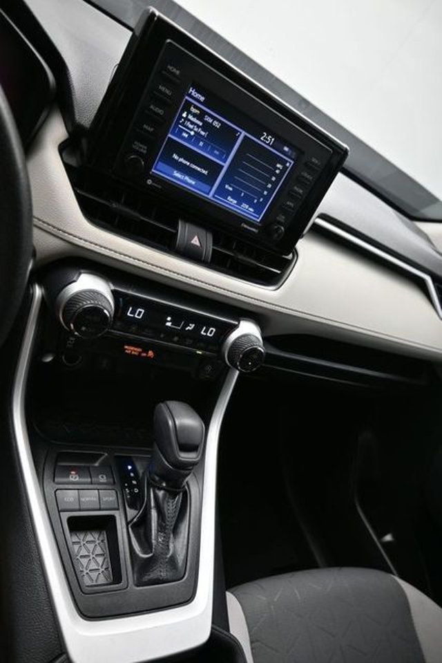 2021 Toyota RAV4 XLE FWD - 23020407 - 17