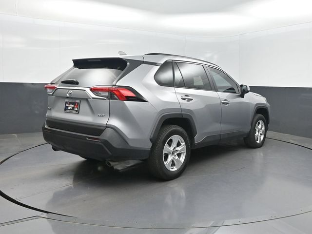 2021 Toyota RAV4 XLE FWD - 23020407 - 28
