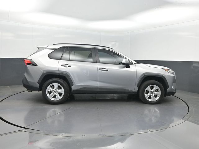 2021 Toyota RAV4 XLE FWD - 23020407 - 29