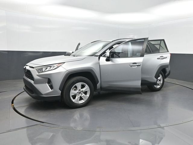 2021 Toyota RAV4 XLE FWD - 23020407 - 32