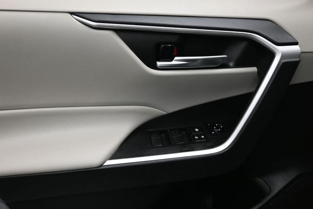 2021 Toyota RAV4 XLE FWD - 23020407 - 6