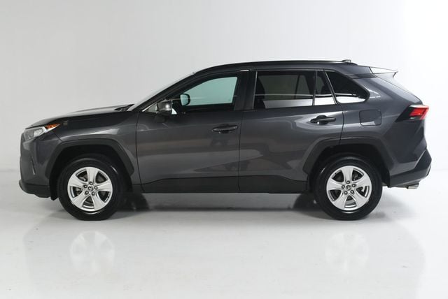 2021 Toyota RAV4 XLE FWD - 22751727 - 2