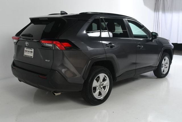 2021 Toyota RAV4 XLE FWD - 22751727 - 6