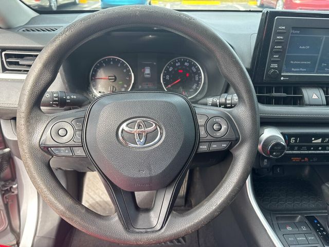 2021 Toyota RAV4 XLE FWD - 22974863 - 13