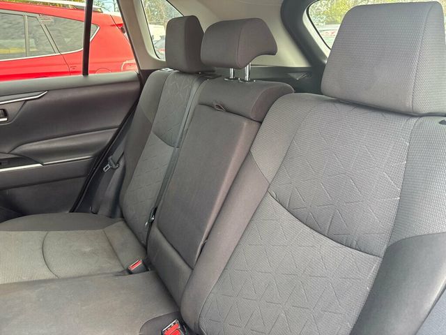 2021 Toyota RAV4 XLE FWD - 22974863 - 6