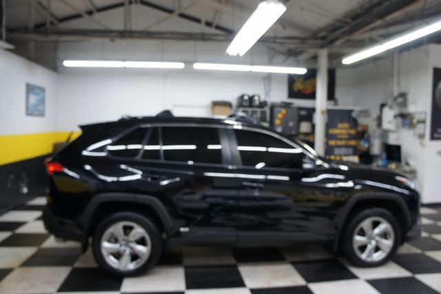 2021 Toyota RAV4 XLE Hybrid Premium AWD! - 22934381 - 13