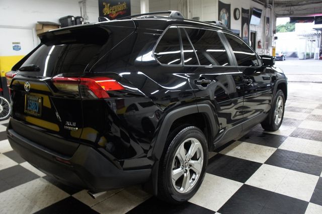 2021 Toyota RAV4 XLE Hybrid Premium AWD! - 22934381 - 15