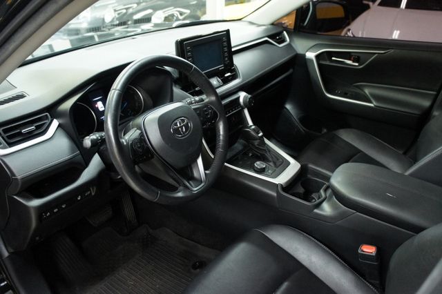 2021 Toyota RAV4 XLE Hybrid Premium AWD! - 22934381 - 25
