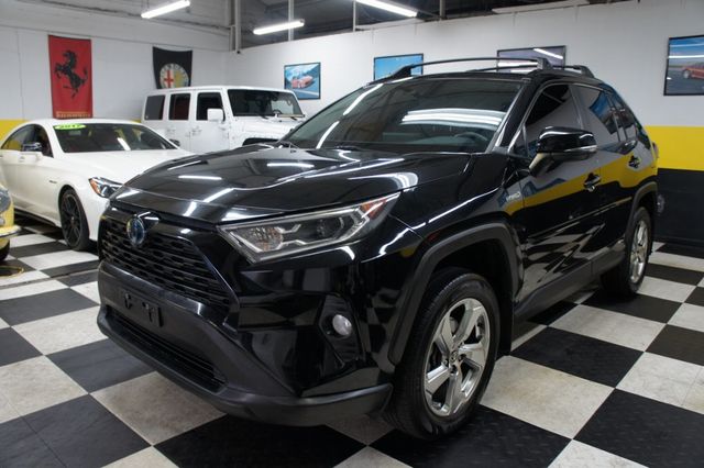 2021 Toyota RAV4 XLE Hybrid Premium AWD! - 22934381 - 2