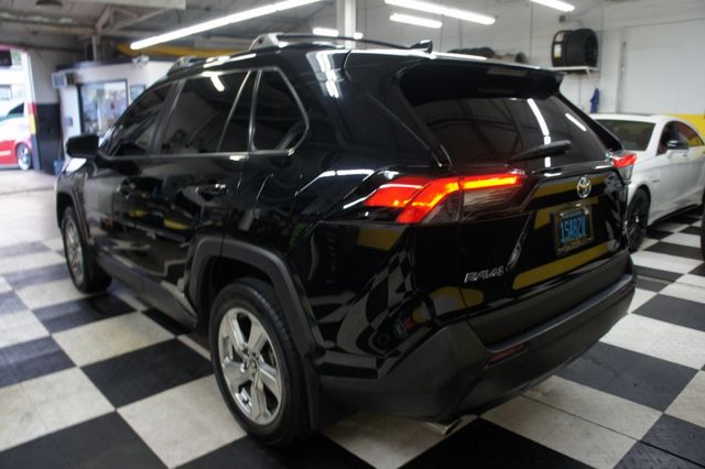 2021 Toyota RAV4 XLE Hybrid Premium AWD! - 22934381 - 36