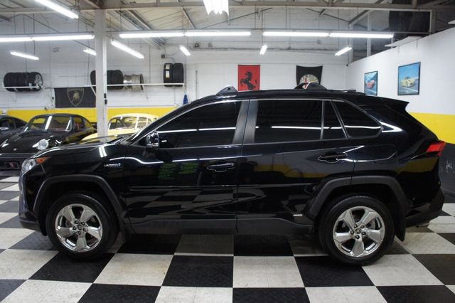 2021 Toyota RAV4 XLE Hybrid Premium AWD! - 22934381 - 3